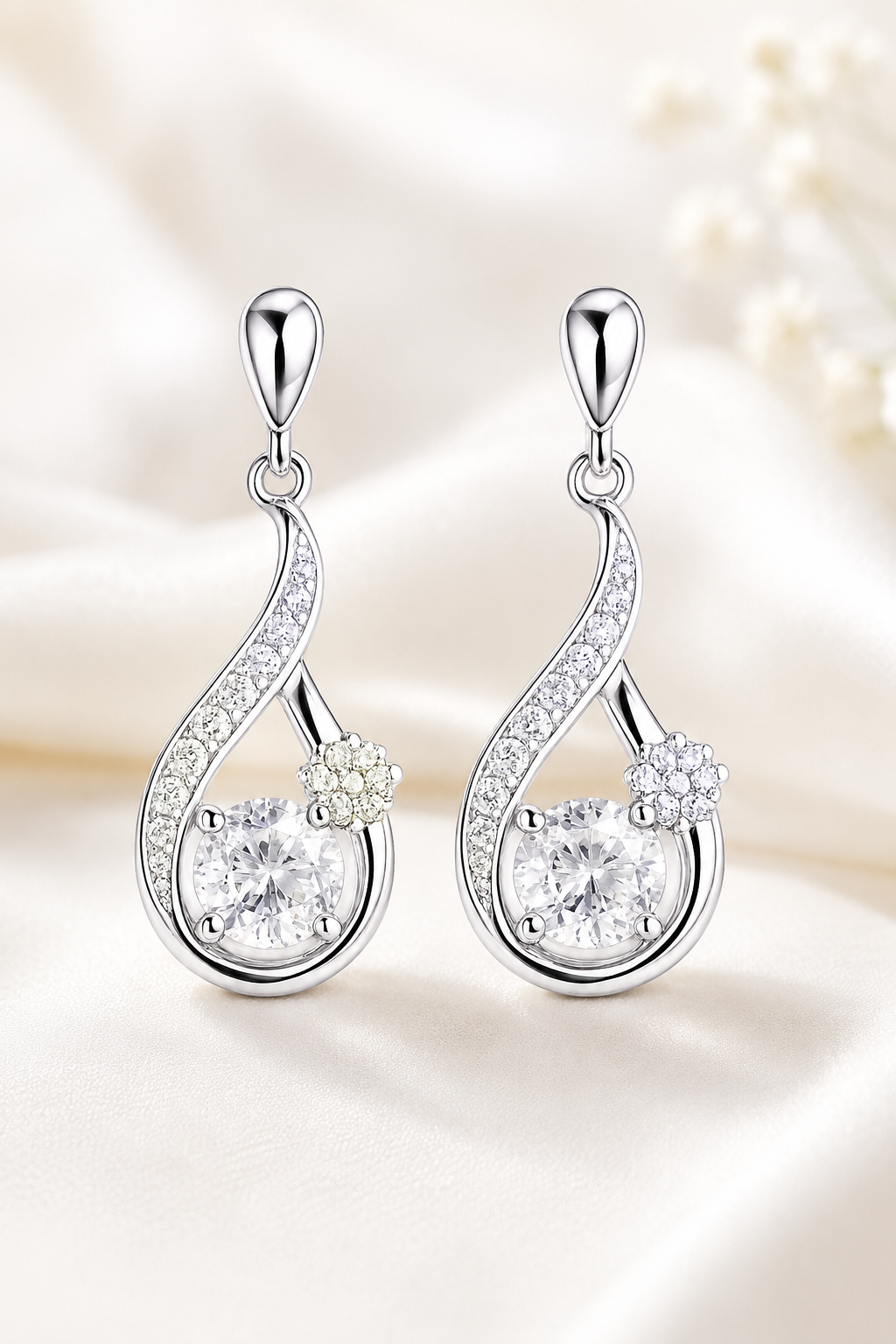 ✨ Charm Earing ✨