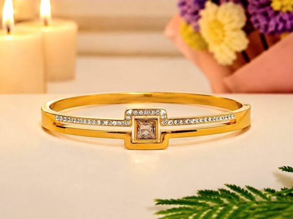 The Solitaire Crown Bangle