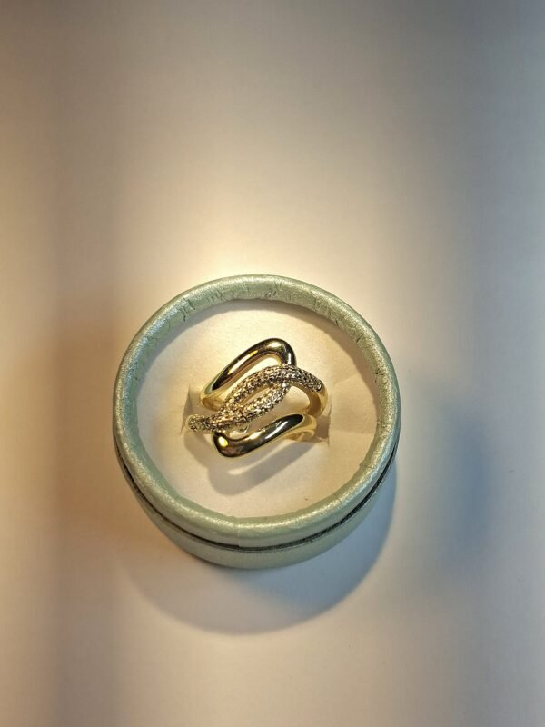 Eternal Knot Ring