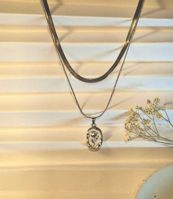 Floral Double Layer Necklace