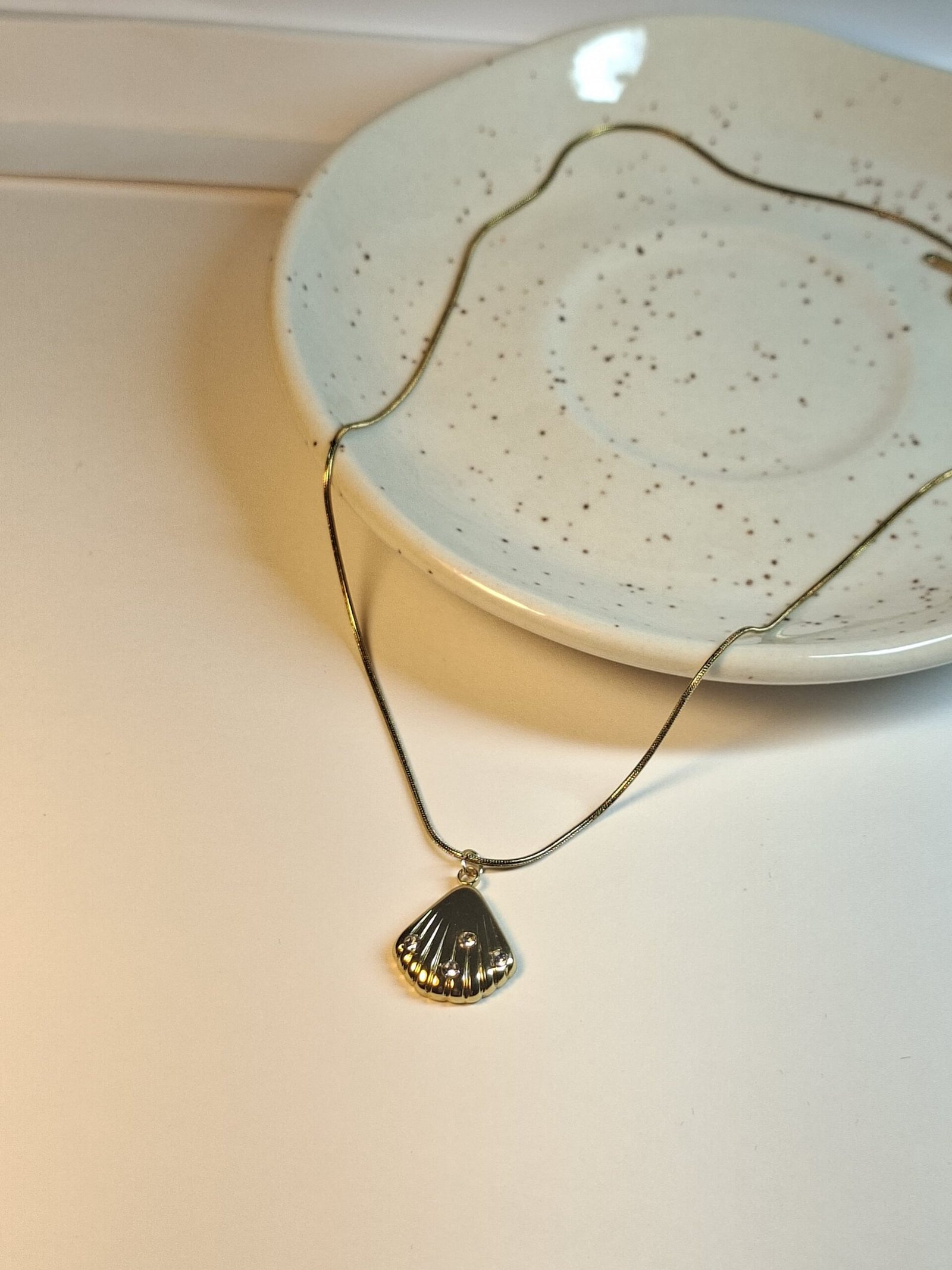 The Star Shell Pendent